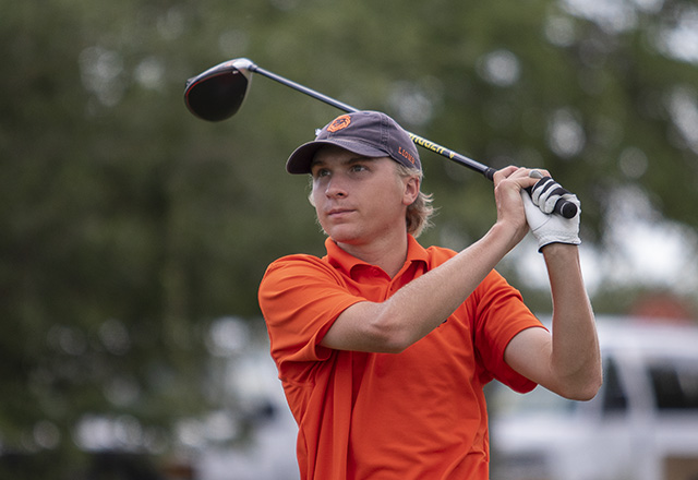 Central Alabama has big third round, trails Indian Hills by one stroke