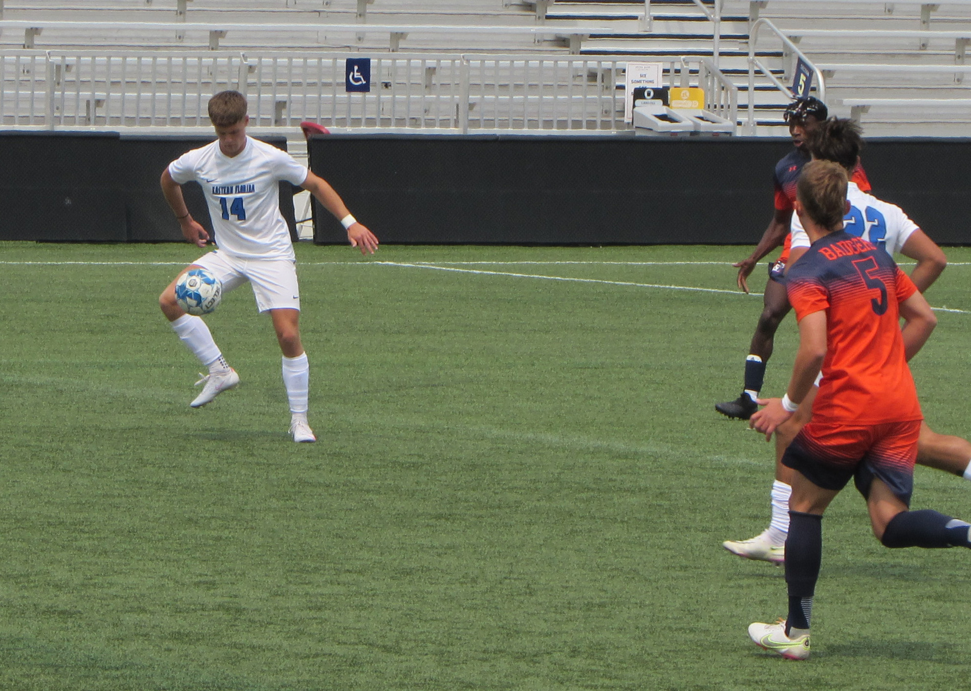 Men's soccer team on road for another top-25 matchup