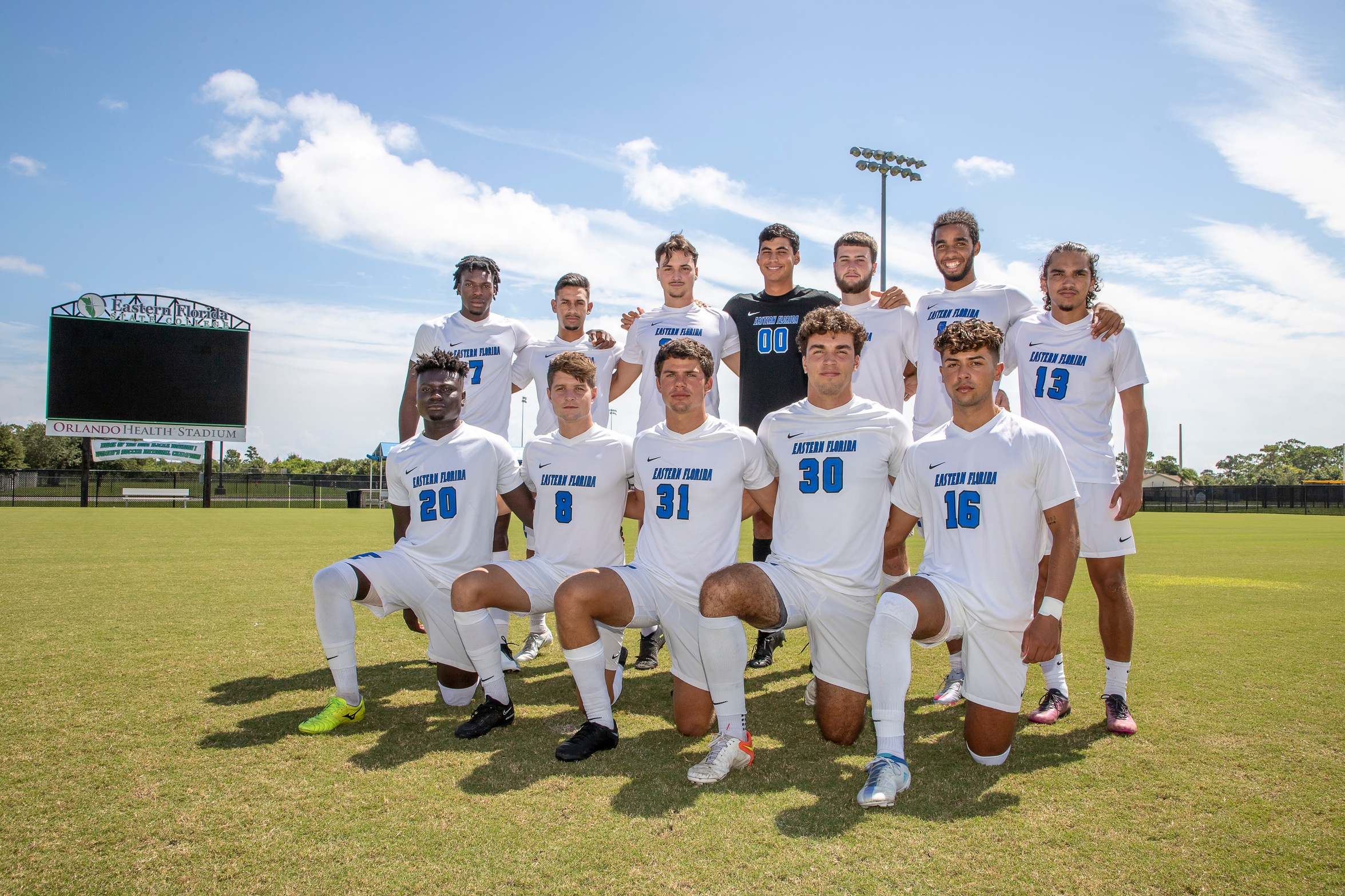 10 men's soccer players headed to four-year schools