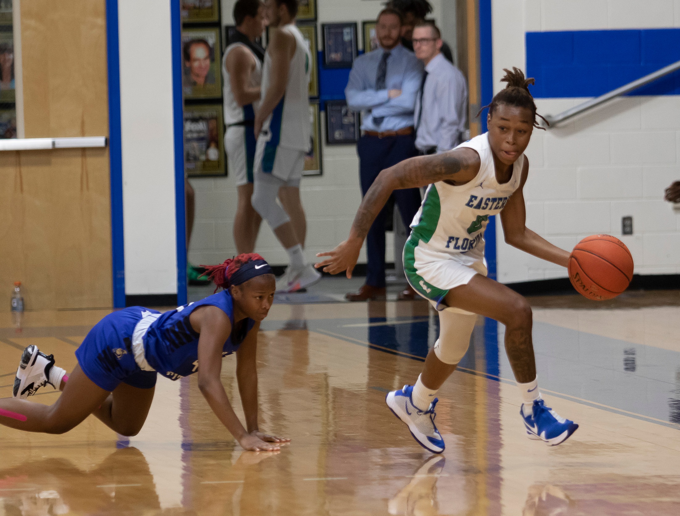 Women's basketball team faces Indian River State College in state tournament semifinal