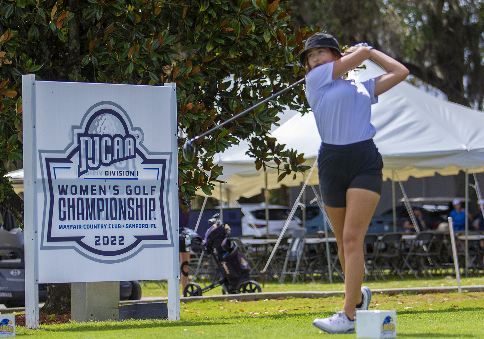 Women's golf team in sixth after first round of national tournament