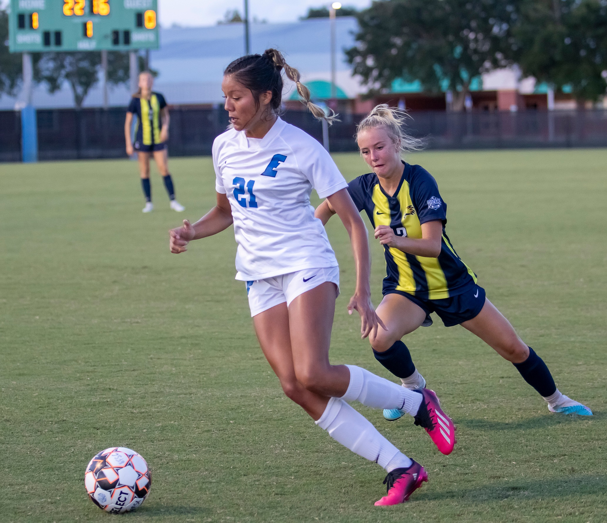 Nancy Almanza playing well for women's soccer team
