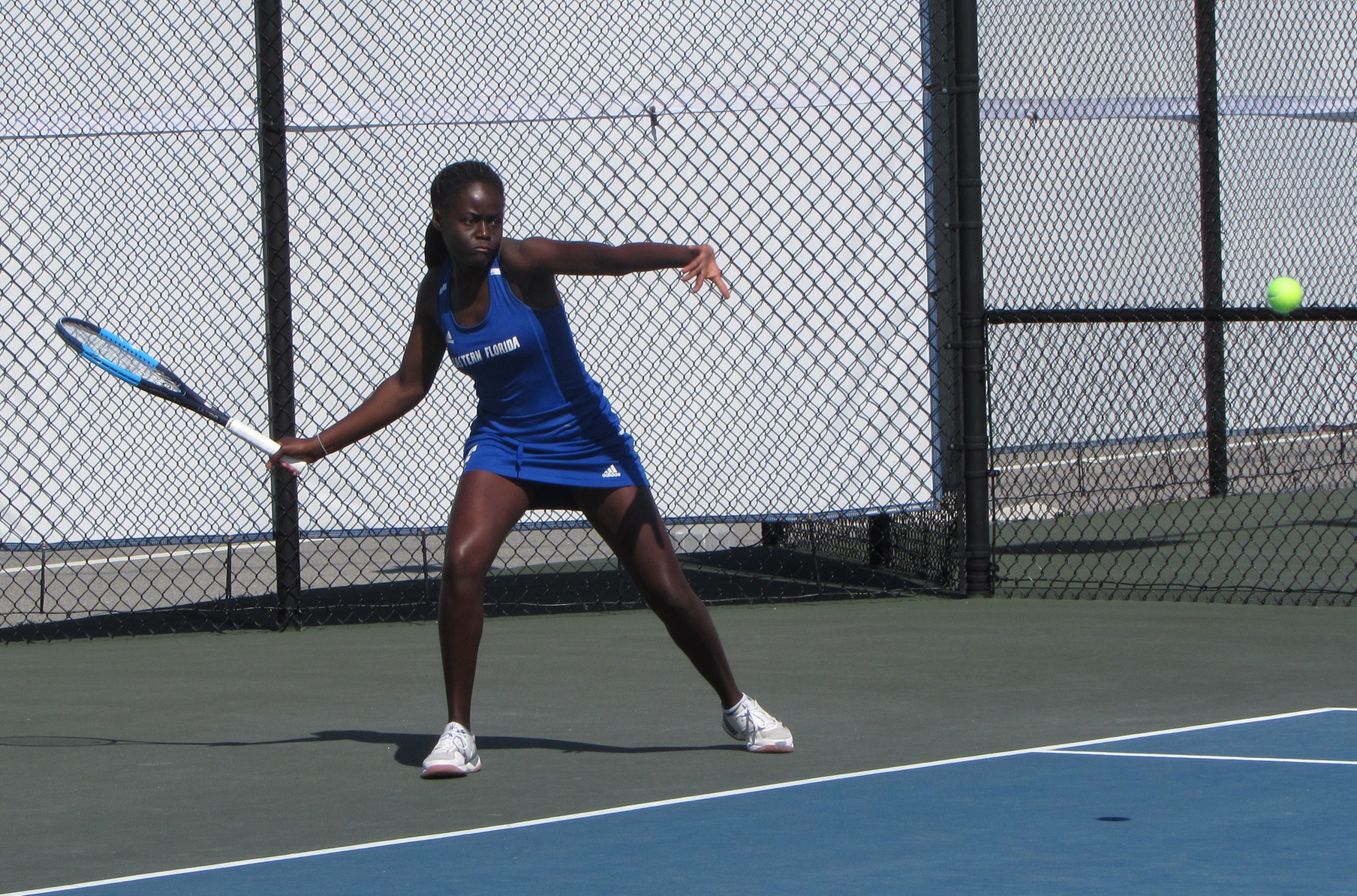 Women's tennis team picks up win against Southern Indiana